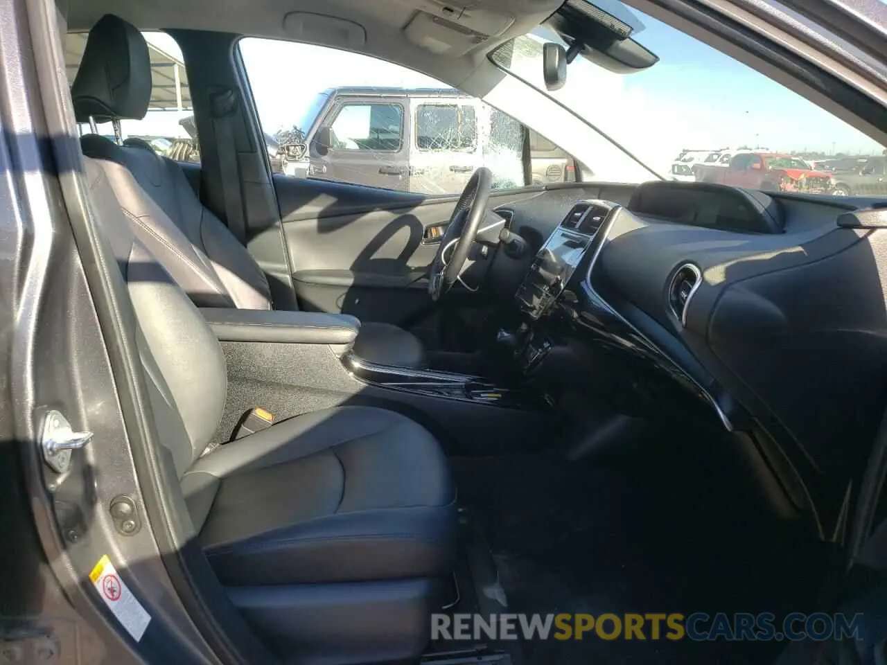 7 Photograph of a damaged car JTDKARFU8K3077740 TOYOTA PRIUS 2019