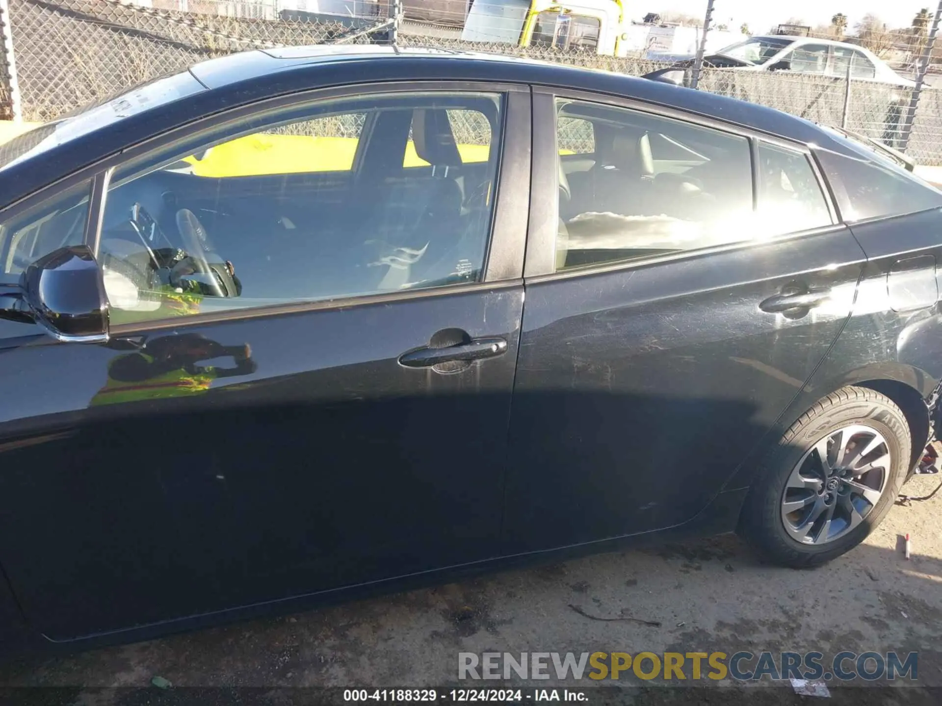 14 Photograph of a damaged car JTDKARFU8K3088379 TOYOTA PRIUS 2019