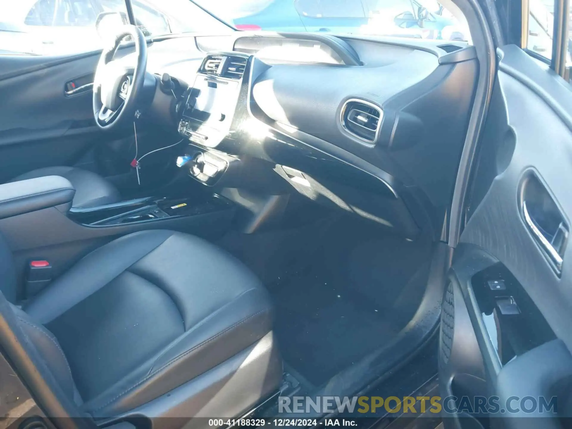 5 Photograph of a damaged car JTDKARFU8K3088379 TOYOTA PRIUS 2019