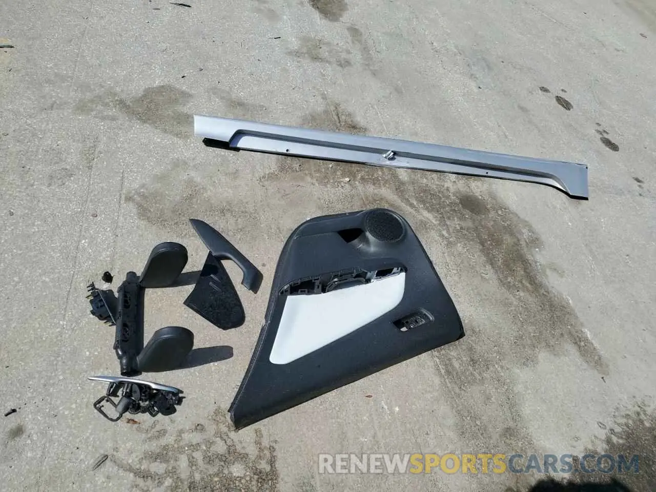 12 Photograph of a damaged car JTDKARFU8K3094814 TOYOTA PRIUS 2019