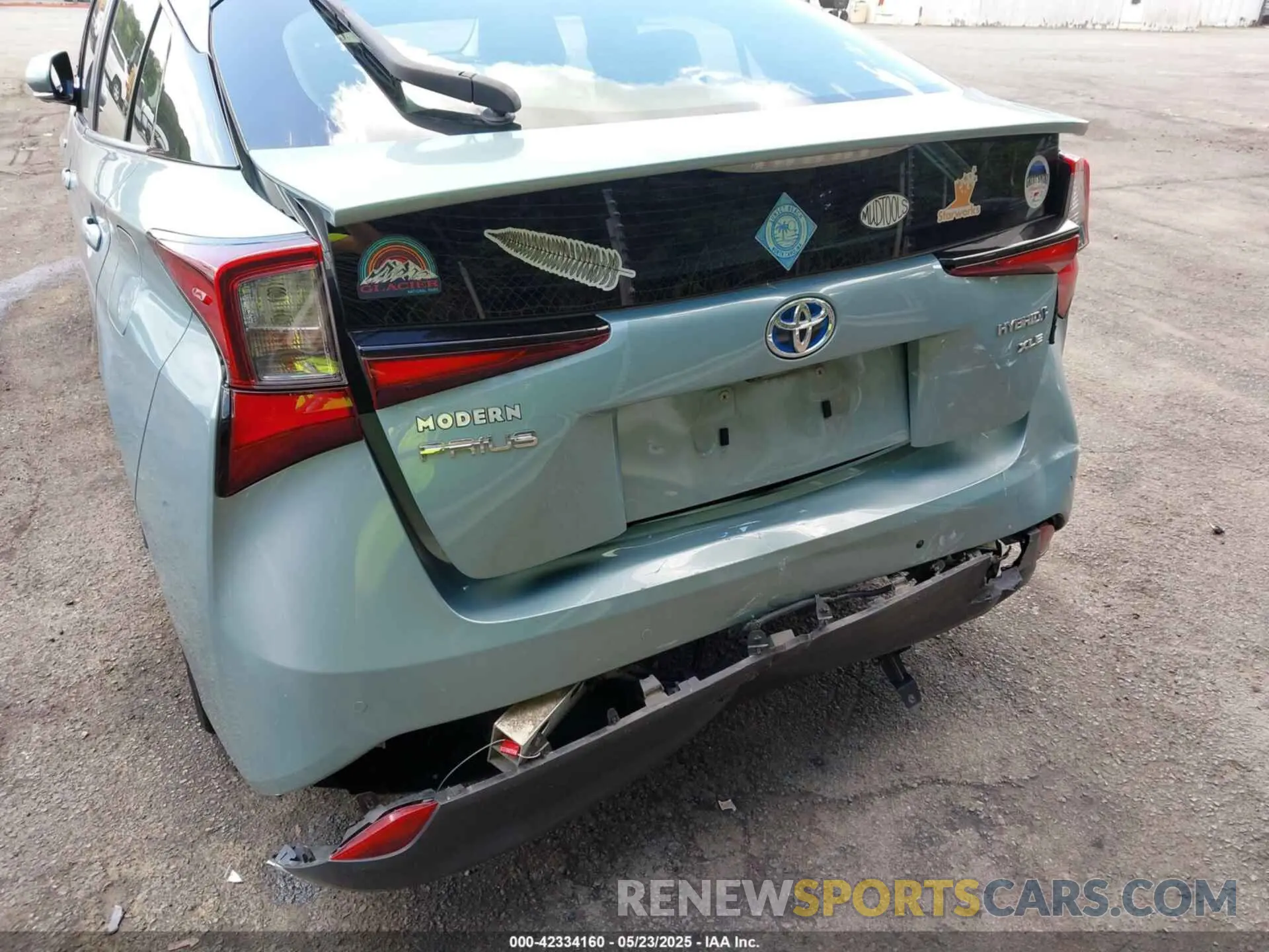 6 Photograph of a damaged car JTDKARFU8K3095669 TOYOTA PRIUS 2019