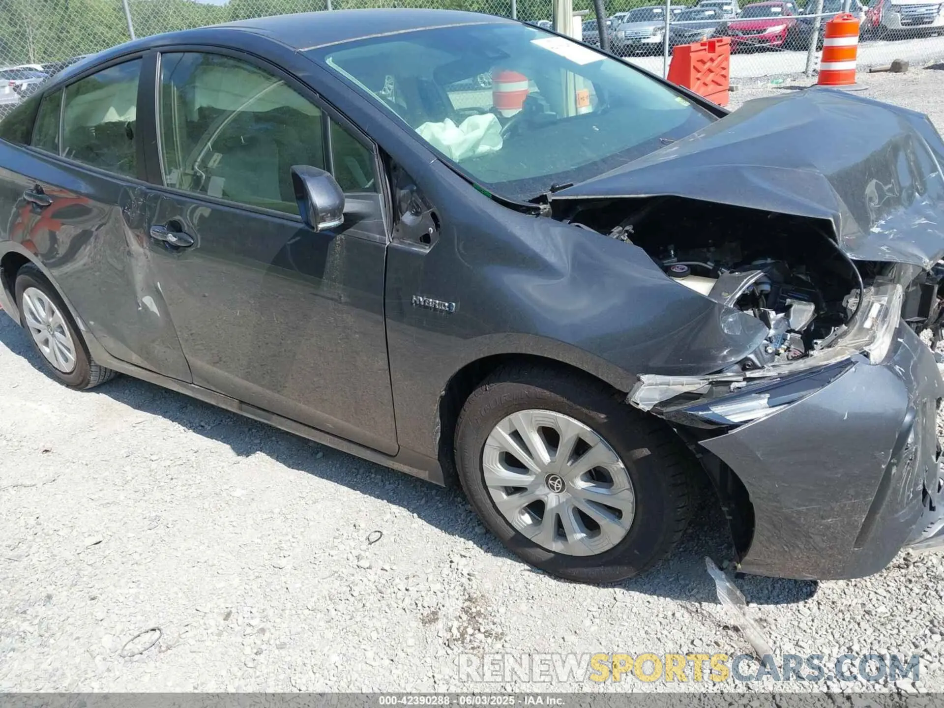 1 Photograph of a damaged car JTDKARFU8K3098278 TOYOTA PRIUS 2019
