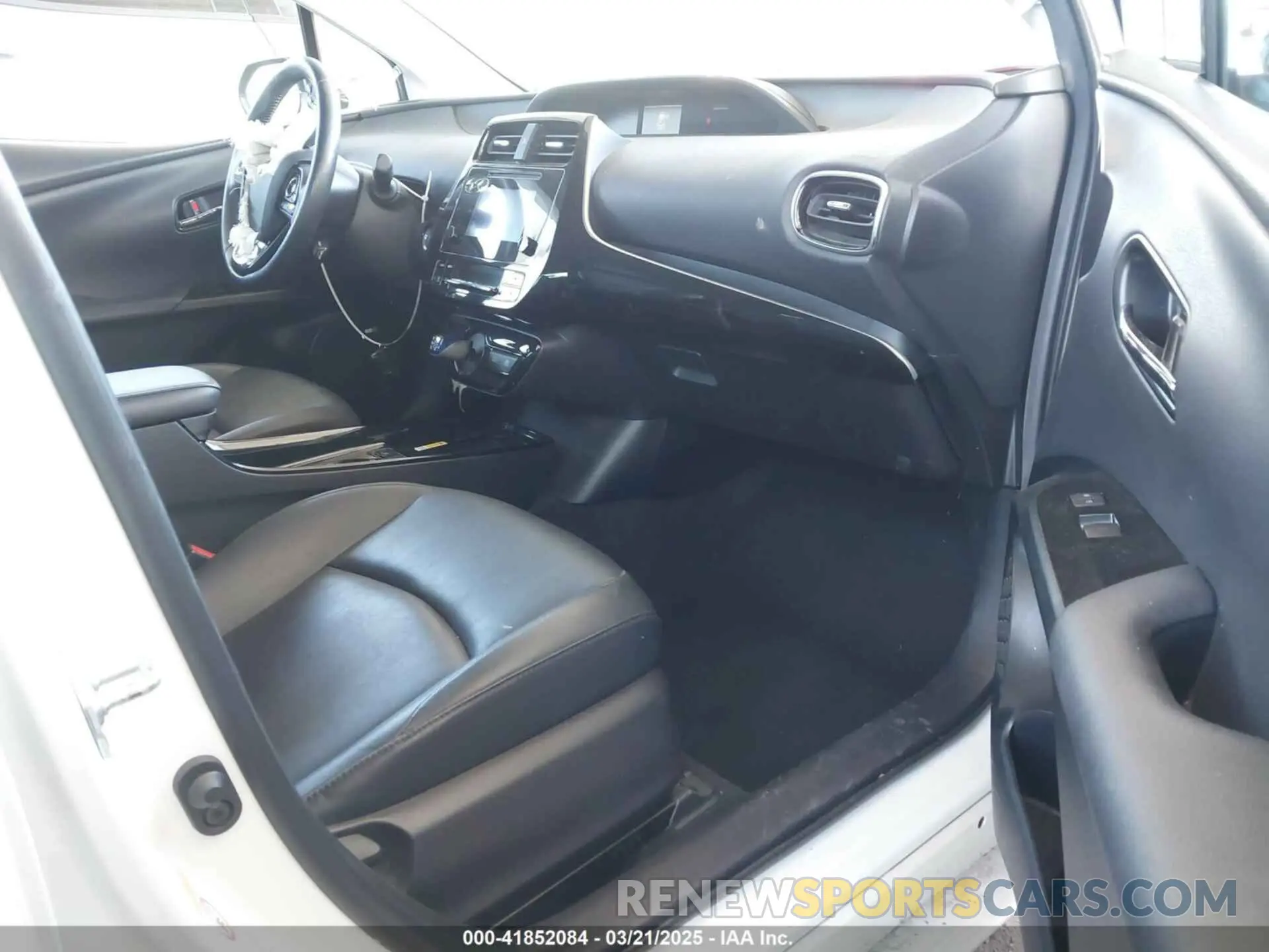 5 Photograph of a damaged car JTDKARFU8K3102331 TOYOTA PRIUS 2019