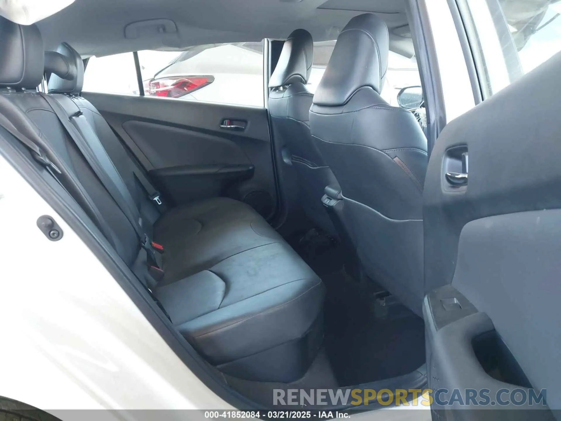 8 Photograph of a damaged car JTDKARFU8K3102331 TOYOTA PRIUS 2019