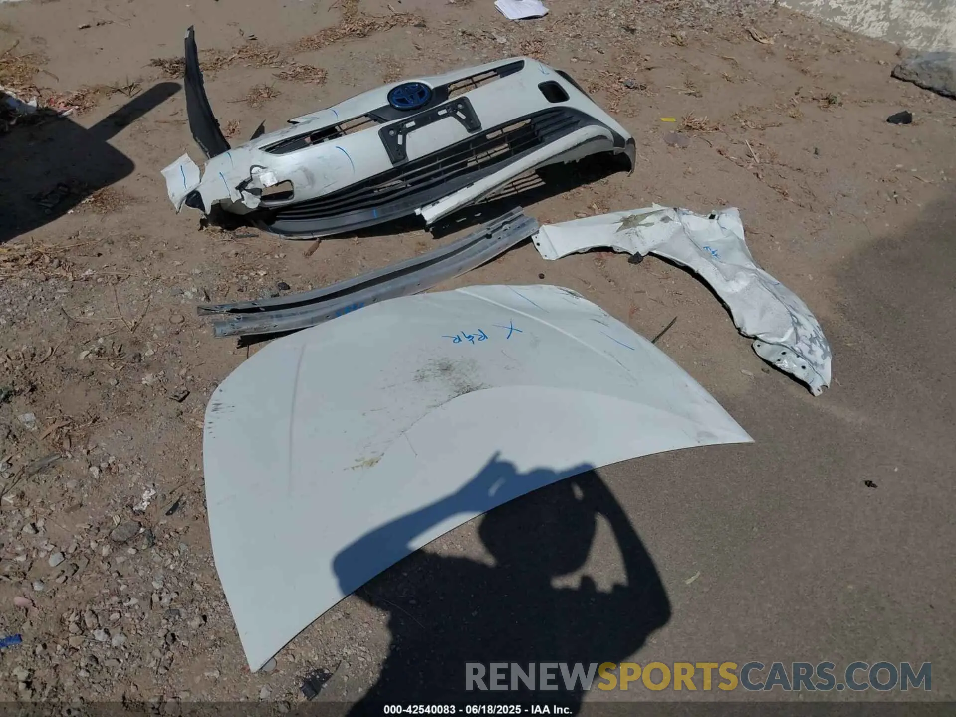 12 Photograph of a damaged car JTDKARFUXK3087590 TOYOTA PRIUS 2019
