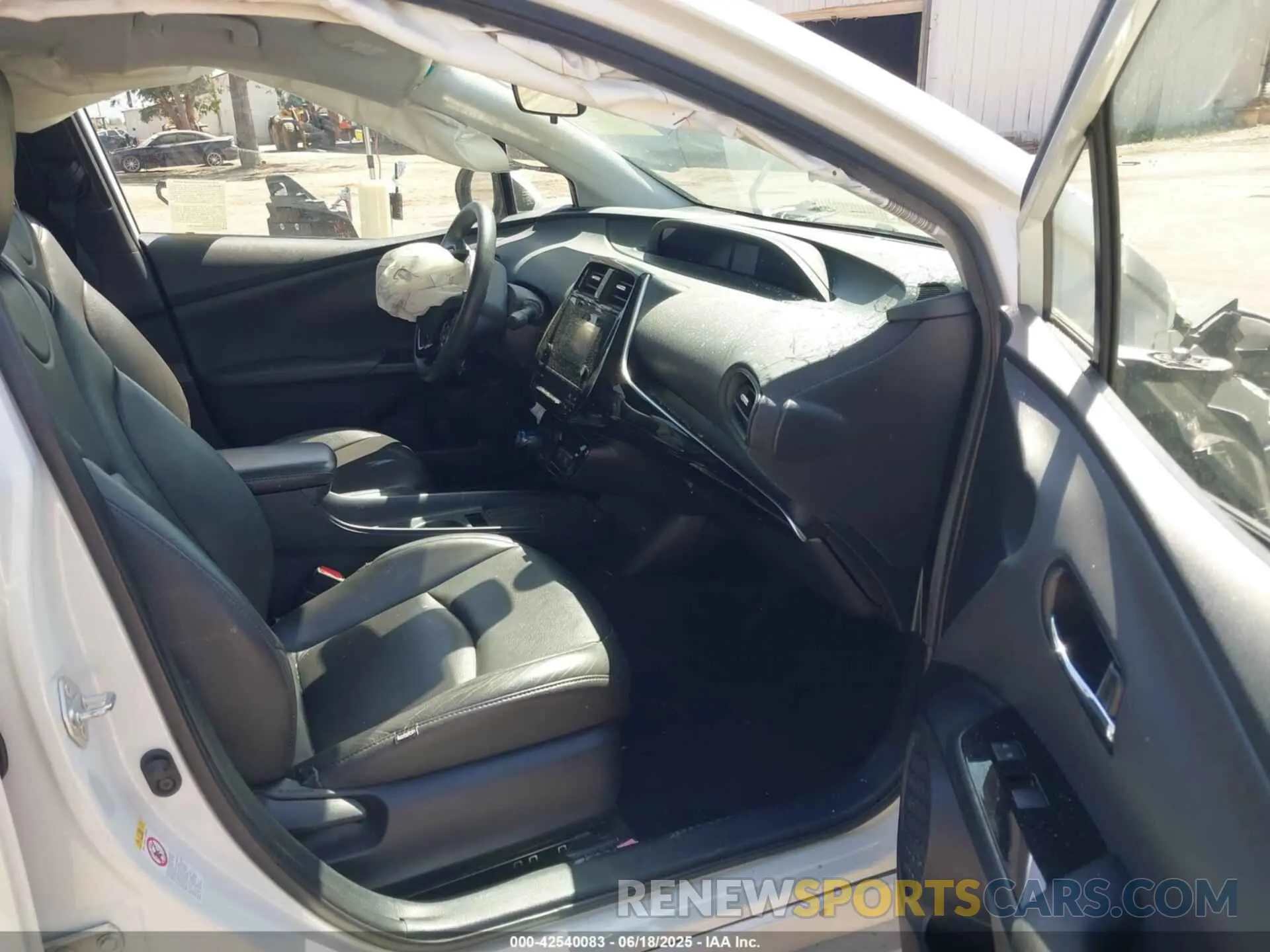 5 Photograph of a damaged car JTDKARFUXK3087590 TOYOTA PRIUS 2019