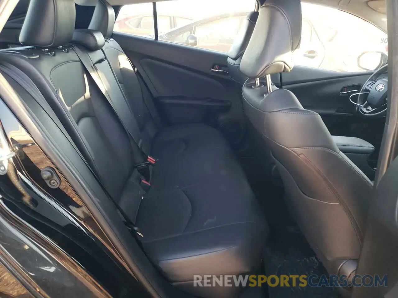 10 Photograph of a damaged car JTDKARFUXK3097021 TOYOTA PRIUS 2019