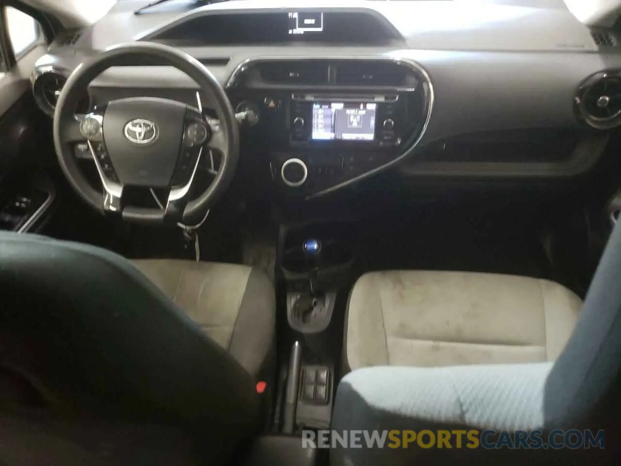 8 Photograph of a damaged car JTDKDTB30K1624190 TOYOTA PRIUS 2019