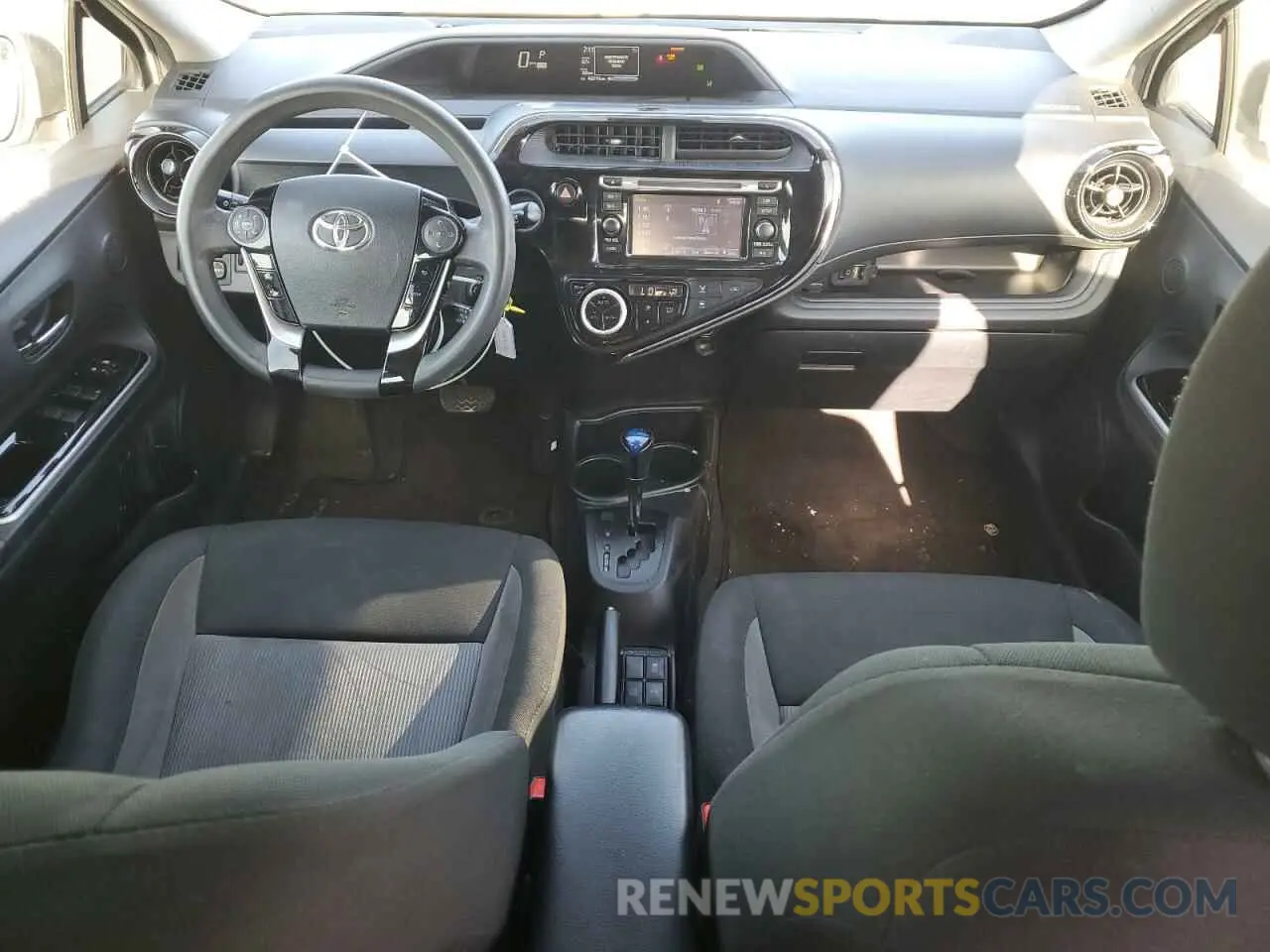 8 Photograph of a damaged car JTDKDTB31K1626580 TOYOTA PRIUS 2019