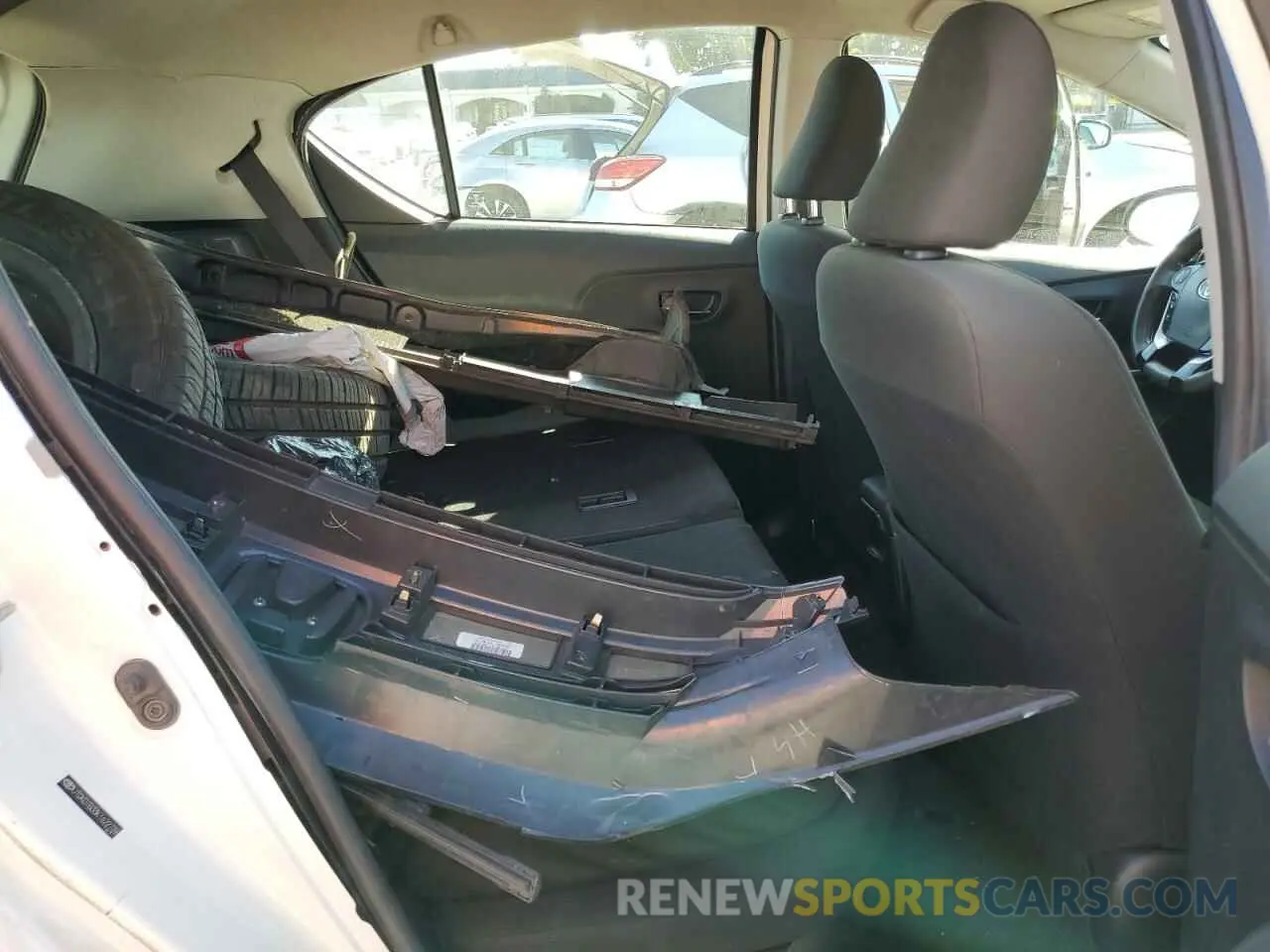 10 Photograph of a damaged car JTDKDTB33K1622739 TOYOTA PRIUS 2019