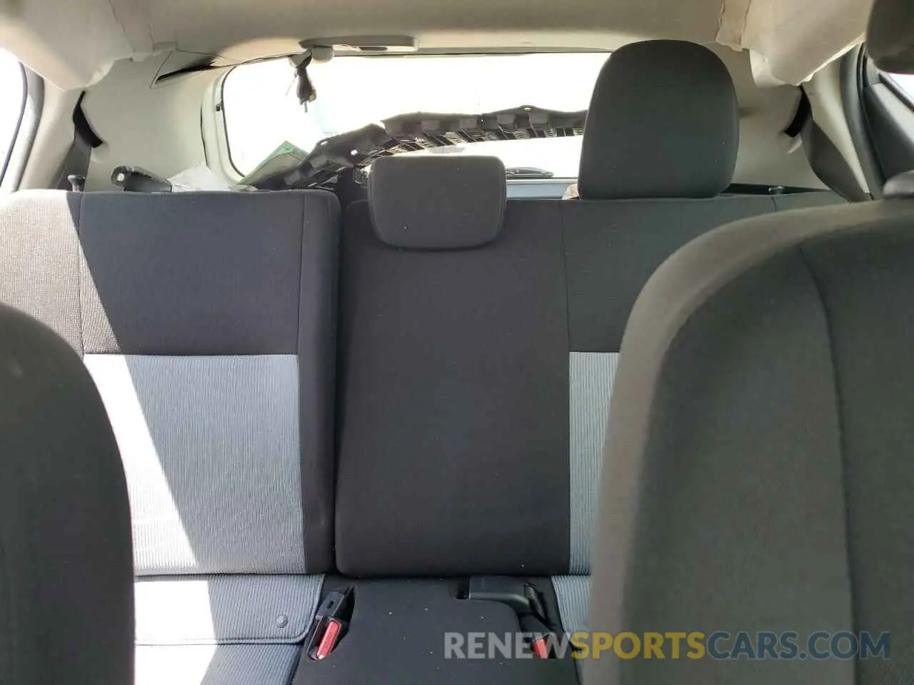 10 Photograph of a damaged car JTDKDTB34K1626332 TOYOTA PRIUS 2019