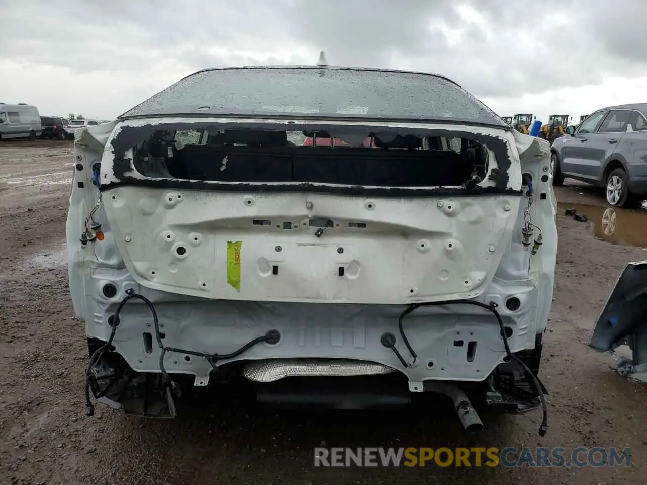6 Photograph of a damaged car JTDL9RFU0K3001295 TOYOTA PRIUS 2019