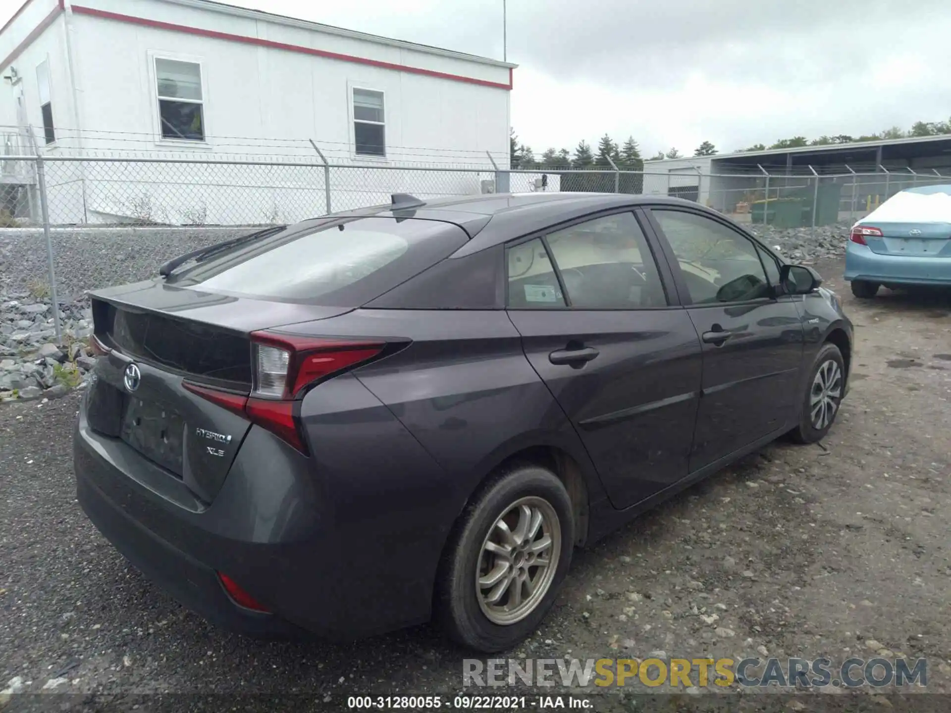 4 Photograph of a damaged car JTDL9RFU0K3003287 TOYOTA PRIUS 2019