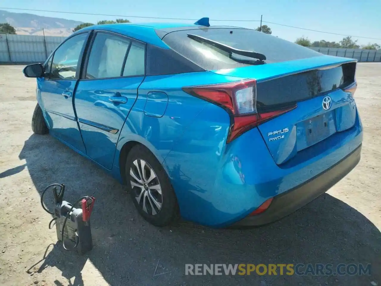 3 Photograph of a damaged car JTDL9RFU0K3003998 TOYOTA PRIUS 2019