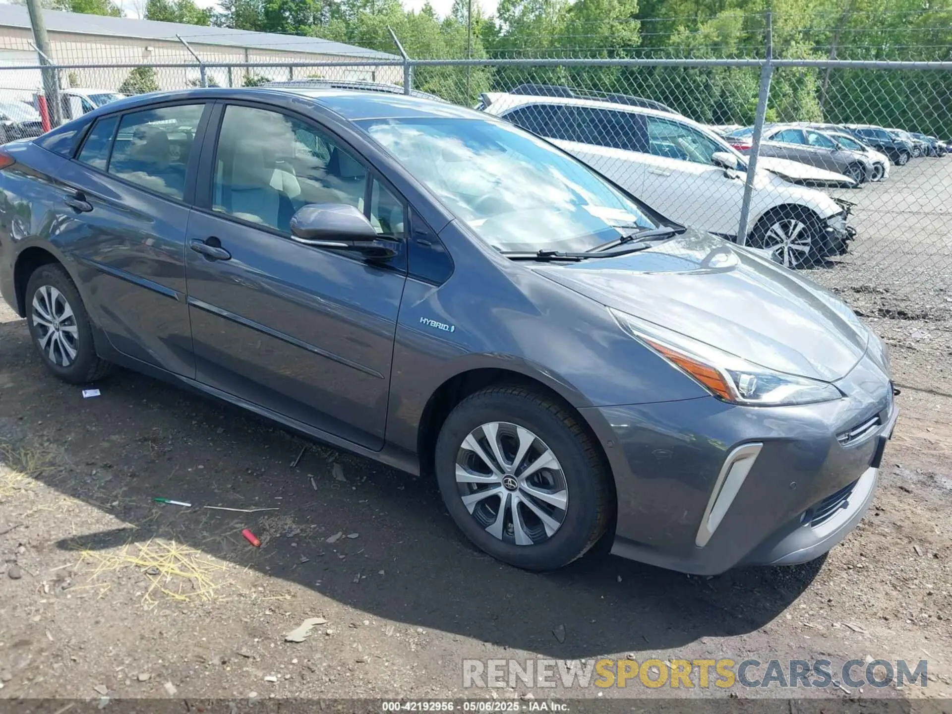 1 Photograph of a damaged car JTDL9RFU2K3005915 TOYOTA PRIUS 2019