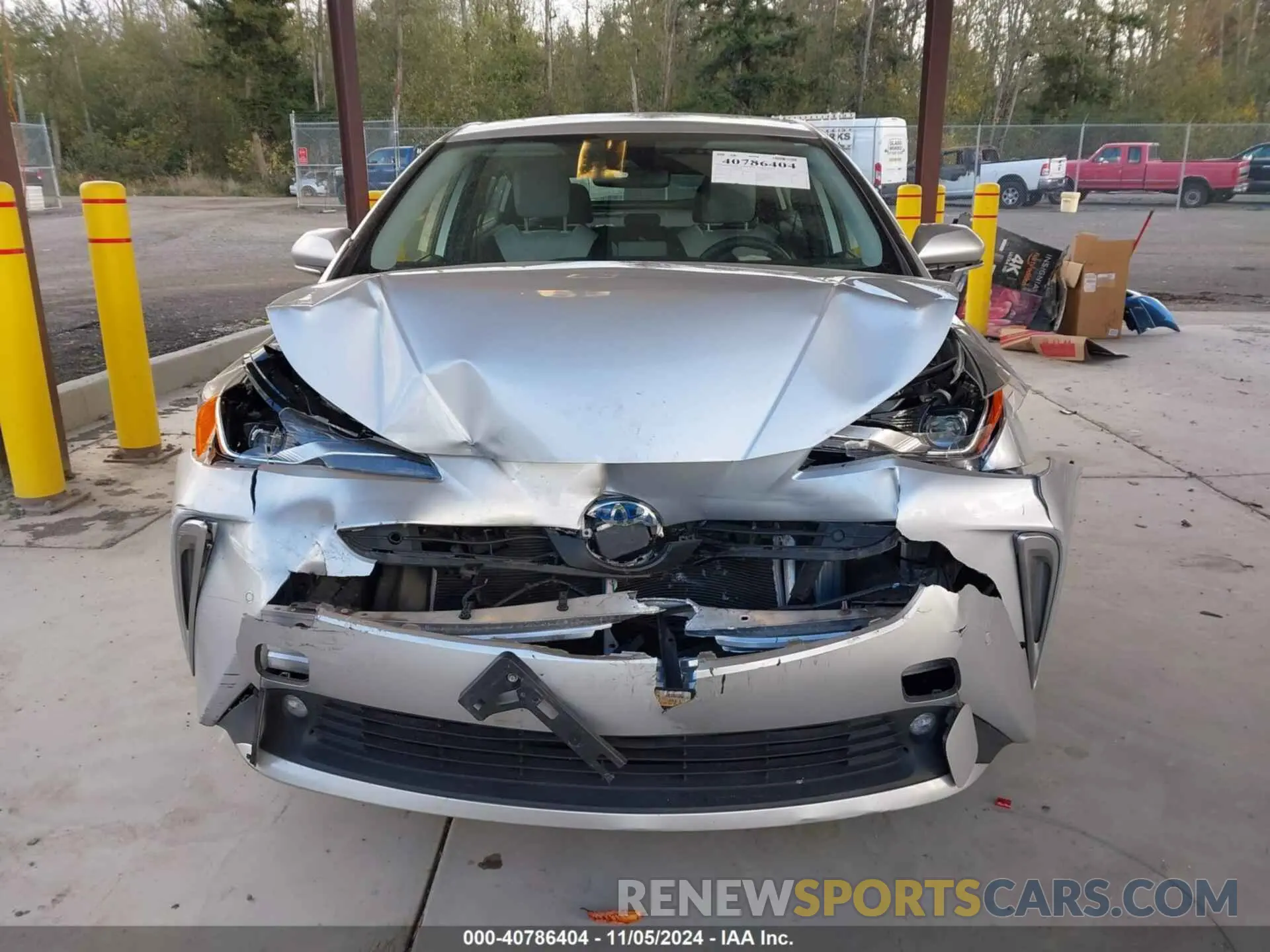 12 Photograph of a damaged car JTDL9RFU2K3005946 TOYOTA PRIUS 2019
