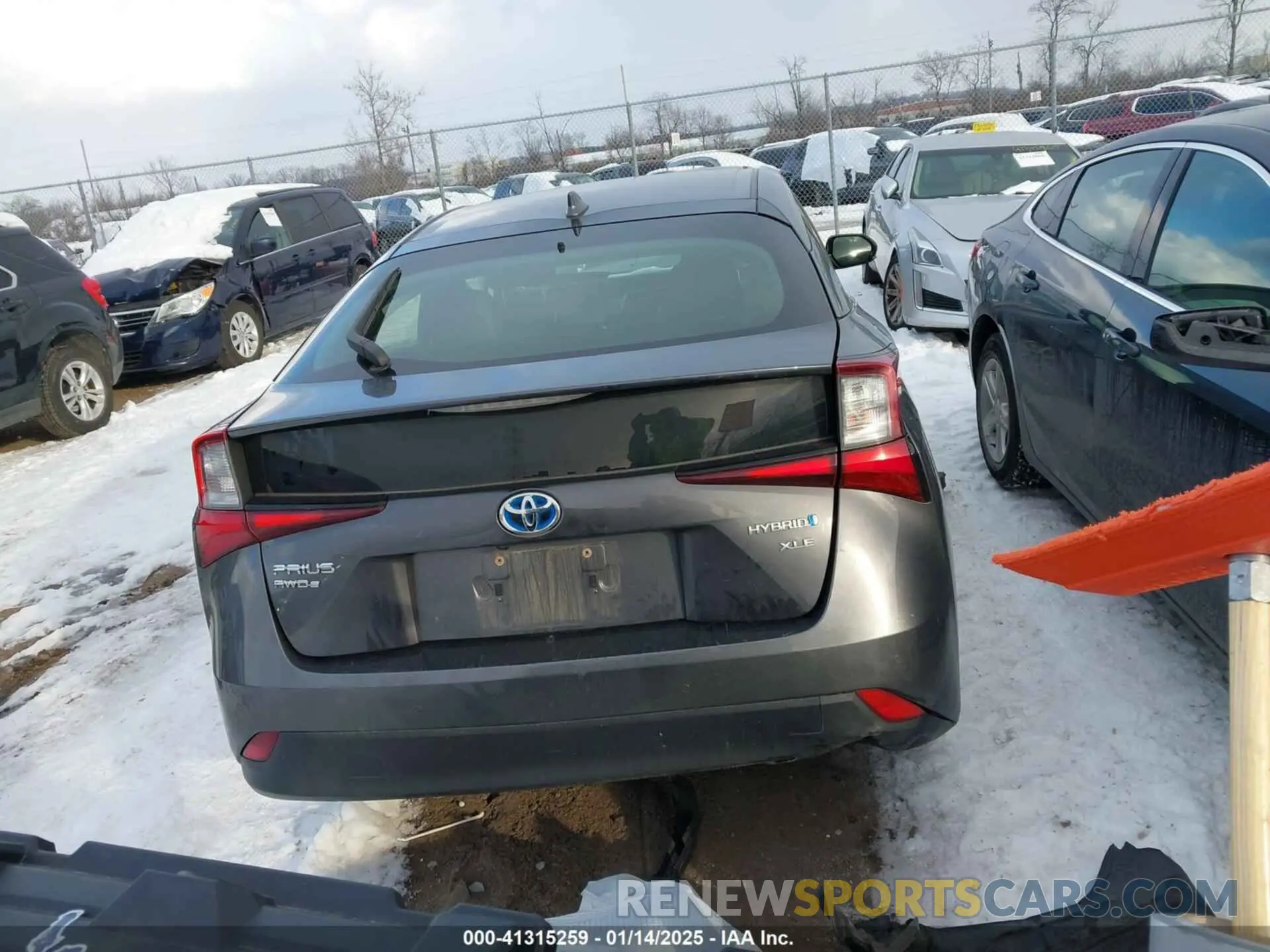 17 Photograph of a damaged car JTDL9RFU2K3007454 TOYOTA PRIUS 2019