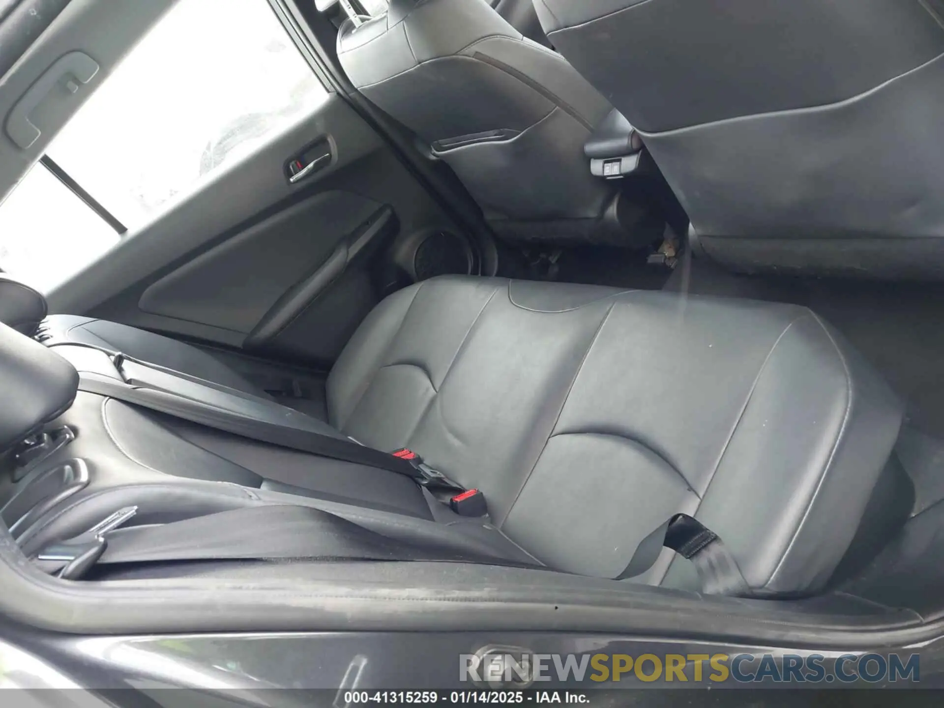 8 Photograph of a damaged car JTDL9RFU2K3007454 TOYOTA PRIUS 2019