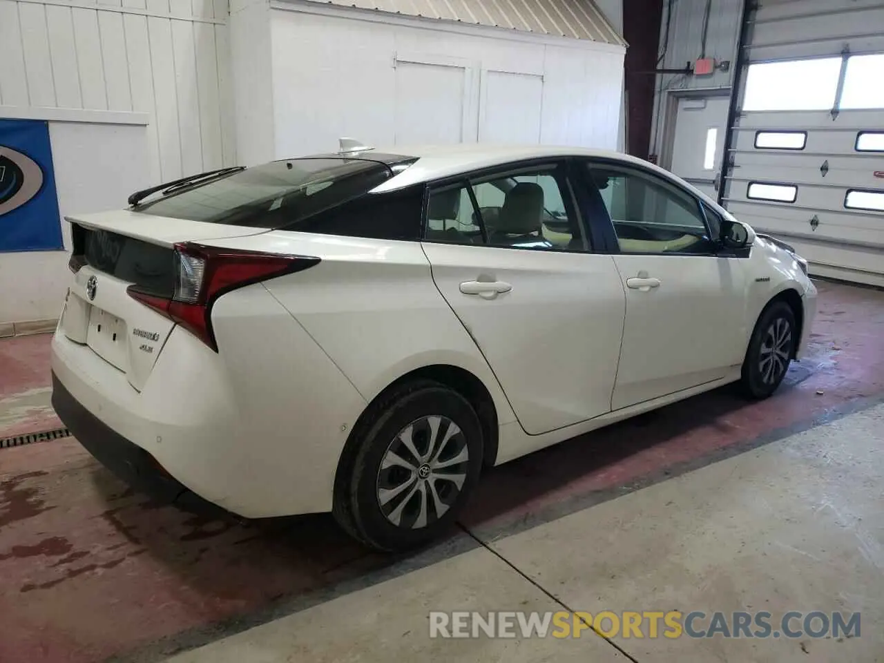 3 Photograph of a damaged car JTDL9RFU4K3002630 TOYOTA PRIUS 2019