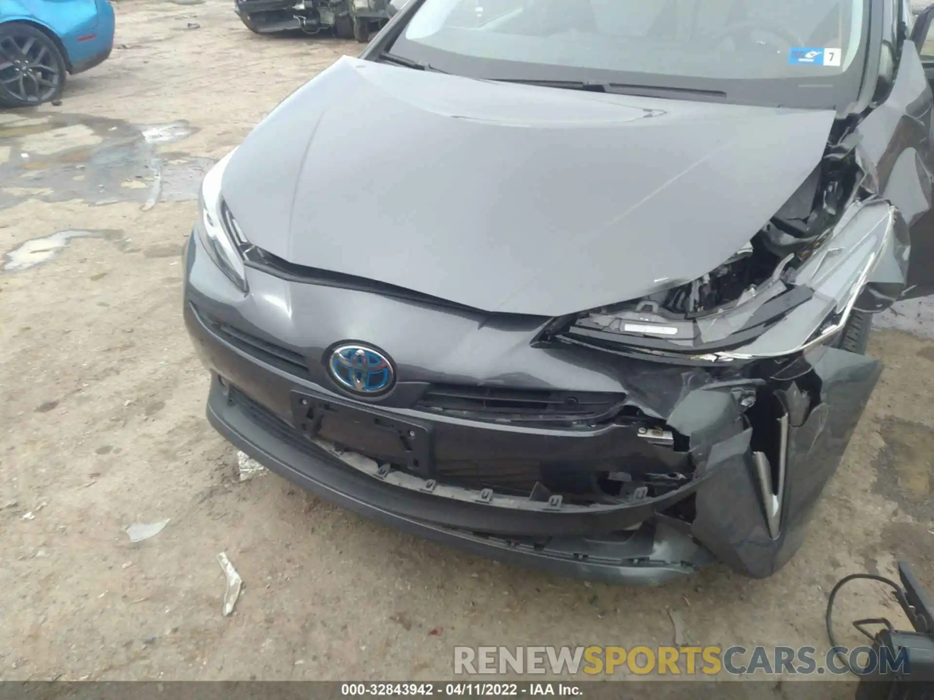 6 Photograph of a damaged car JTDL9RFU4K3003714 TOYOTA PRIUS 2019