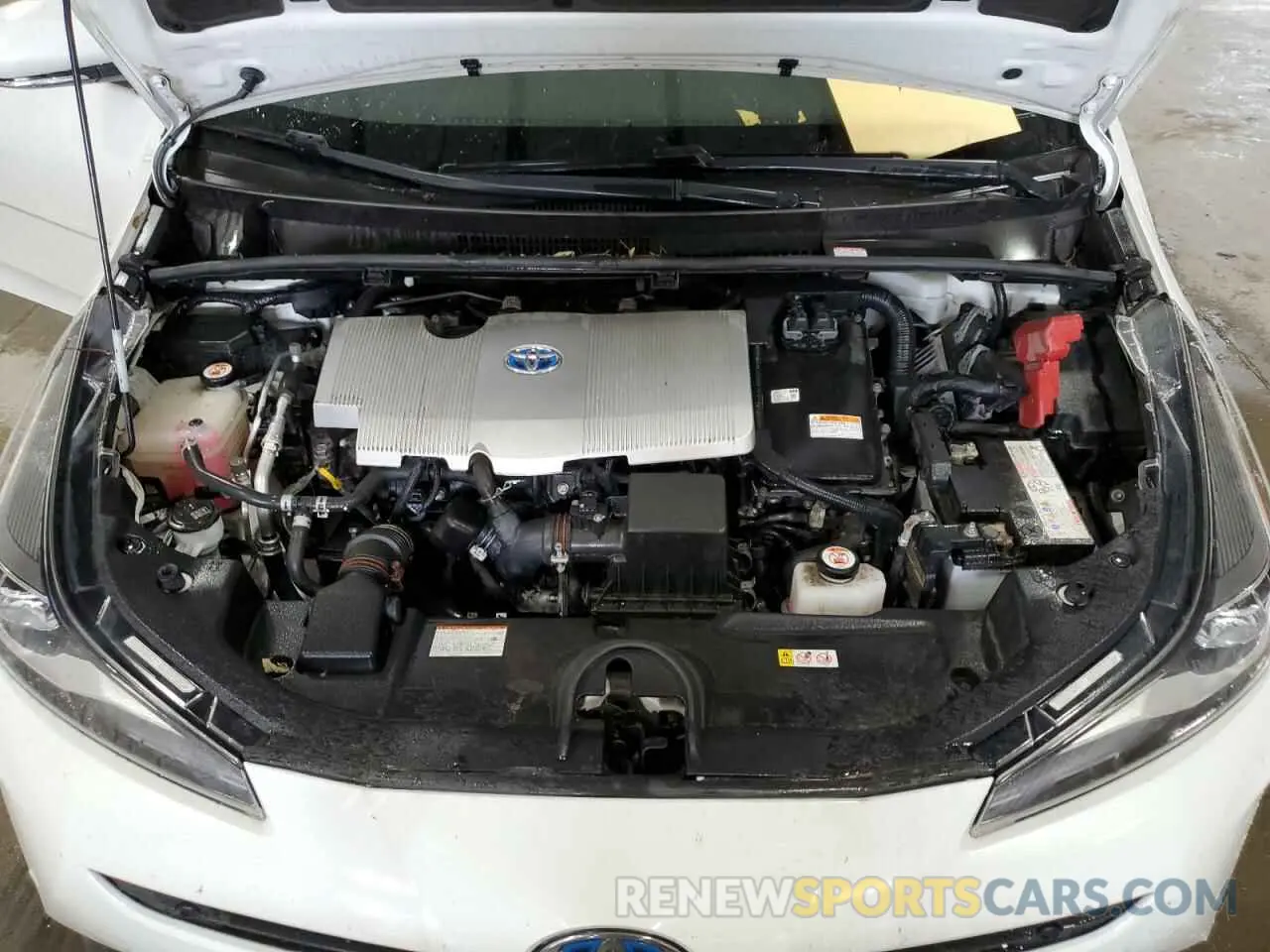 11 Photograph of a damaged car JTDL9RFU4K3006676 TOYOTA PRIUS 2019