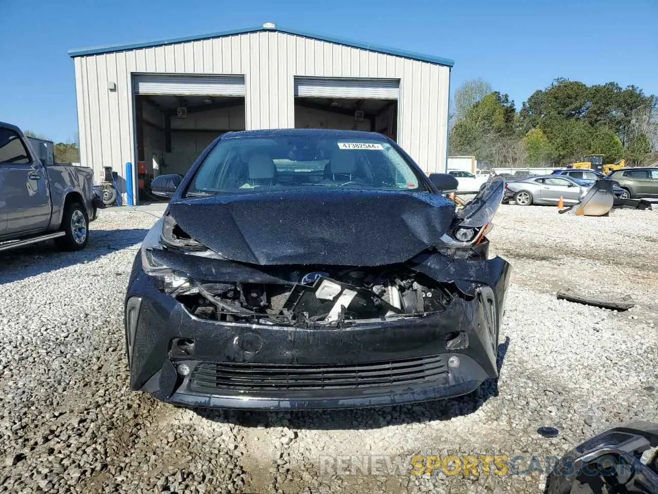 5 Photograph of a damaged car JTDL9RFU5K3001616 TOYOTA PRIUS 2019