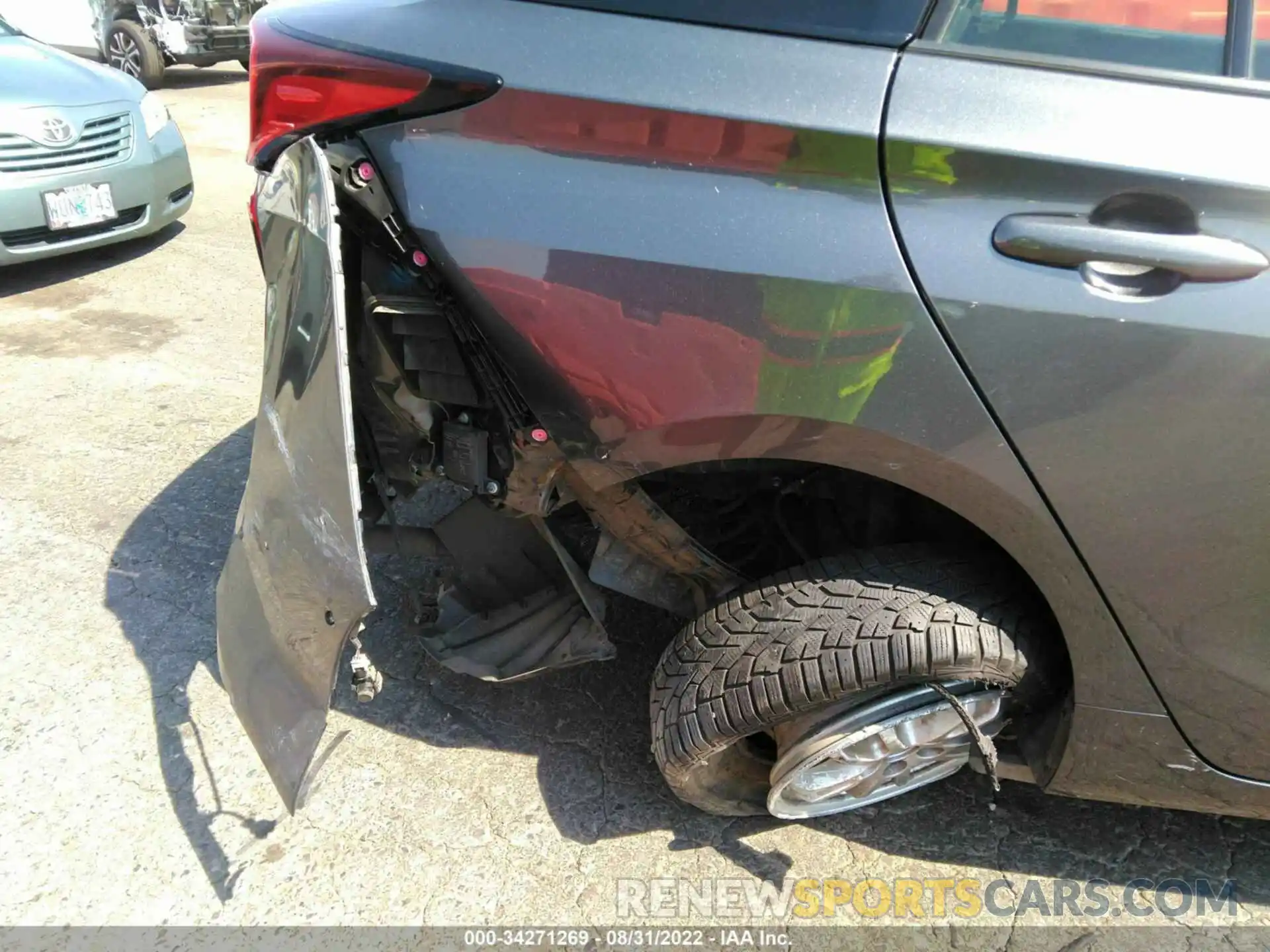 6 Photograph of a damaged car JTDL9RFU5K3002944 TOYOTA PRIUS 2019