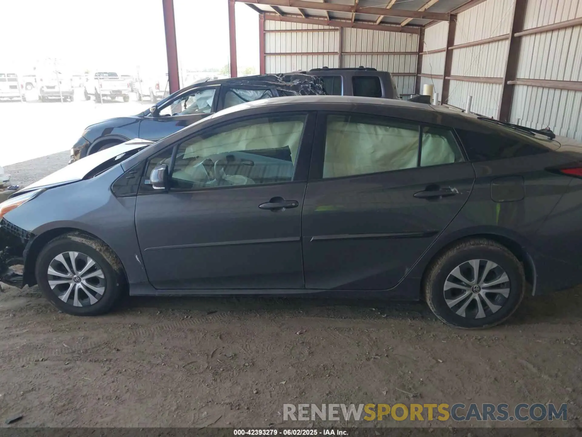 14 Photograph of a damaged car JTDL9RFU5K3002989 TOYOTA PRIUS 2019