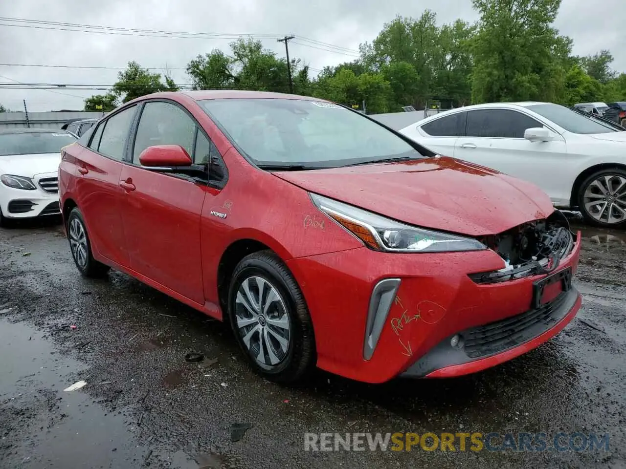 4 Photograph of a damaged car JTDL9RFU5K3003186 TOYOTA PRIUS 2019