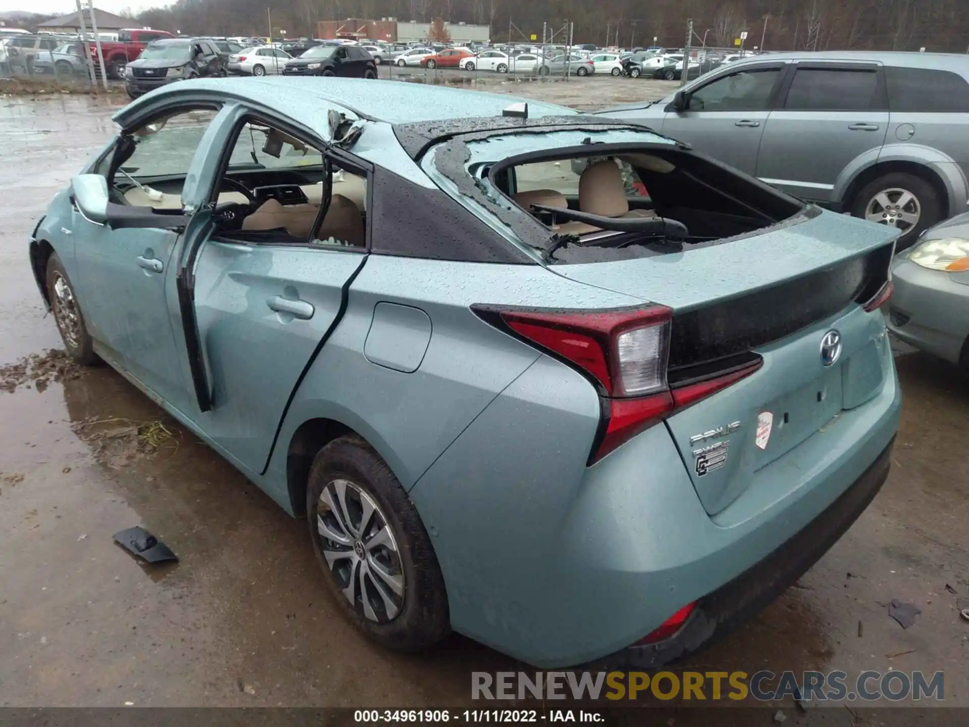 3 Photograph of a damaged car JTDL9RFU5K3003558 TOYOTA PRIUS 2019