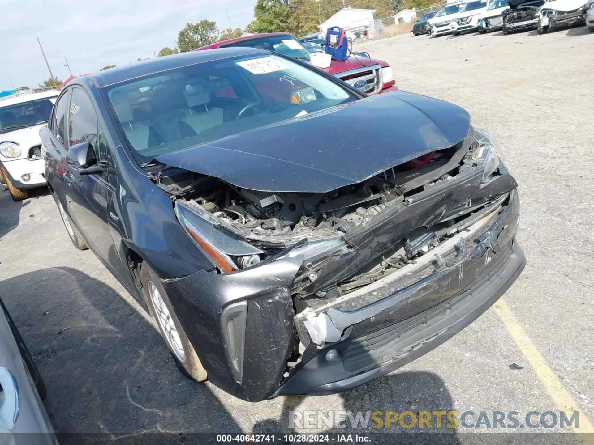 1 Photograph of a damaged car JTDL9RFU6K3001642 TOYOTA PRIUS 2019