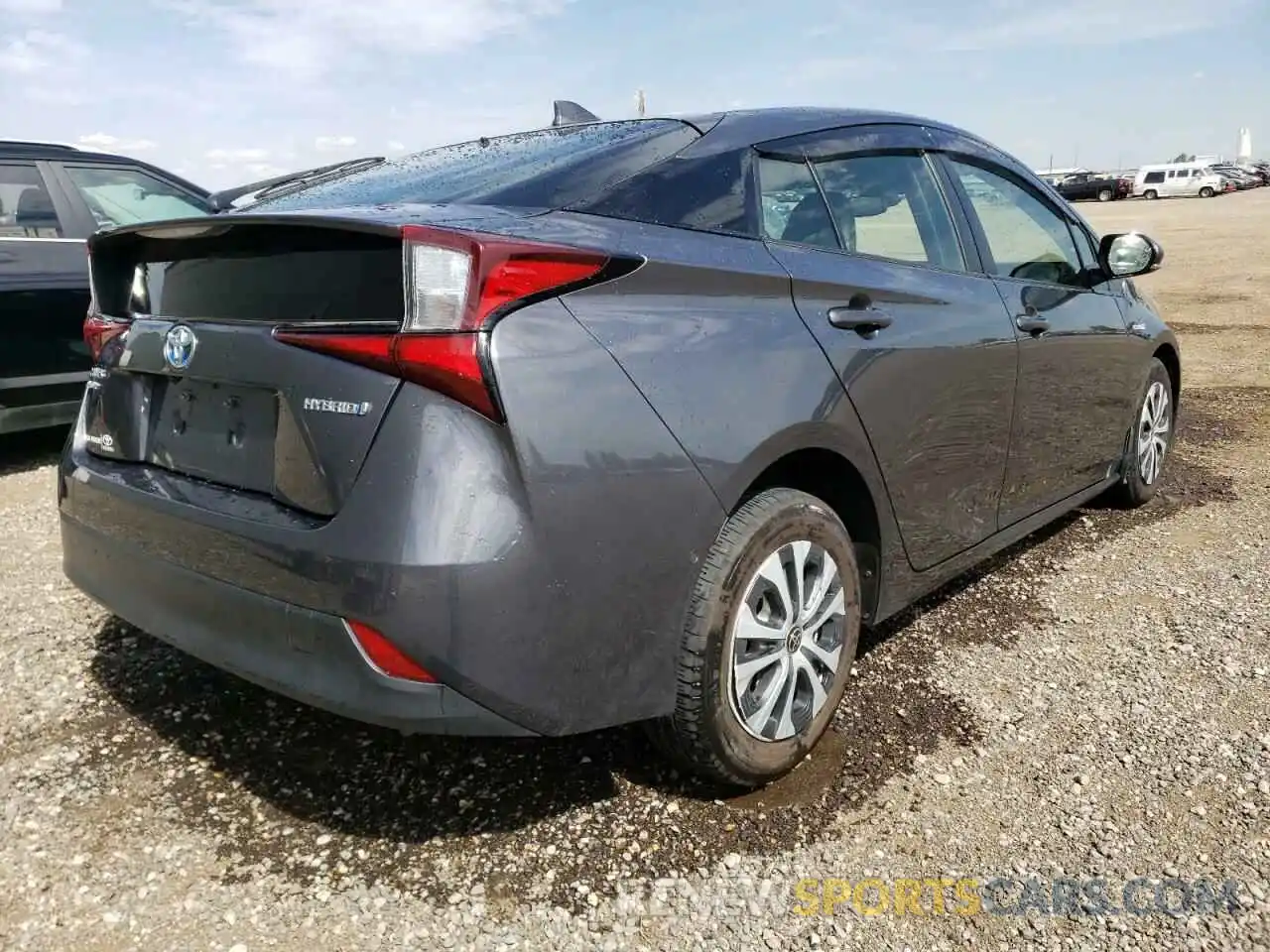 4 Photograph of a damaged car JTDL9RFU6K3011619 TOYOTA PRIUS 2019