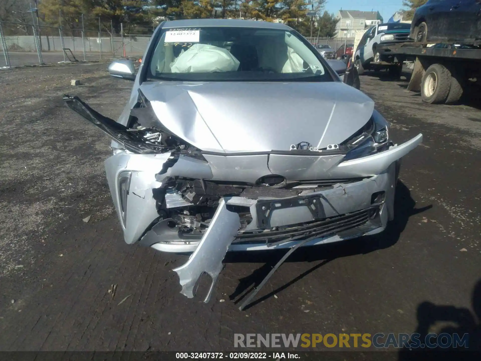 6 Photograph of a damaged car JTDL9RFU7K3000581 TOYOTA PRIUS 2019