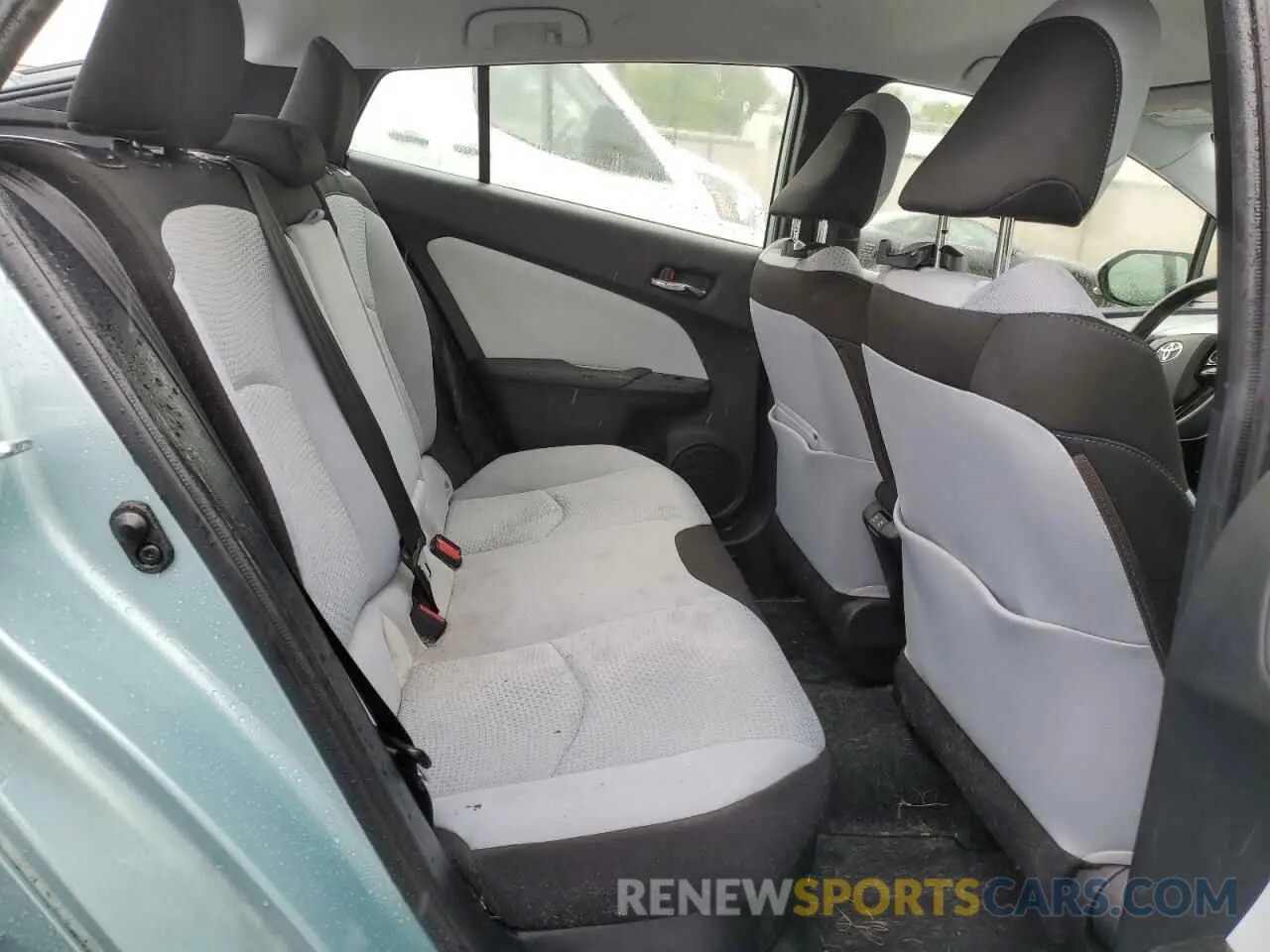 10 Photograph of a damaged car JTDL9RFU7K3001908 TOYOTA PRIUS 2019