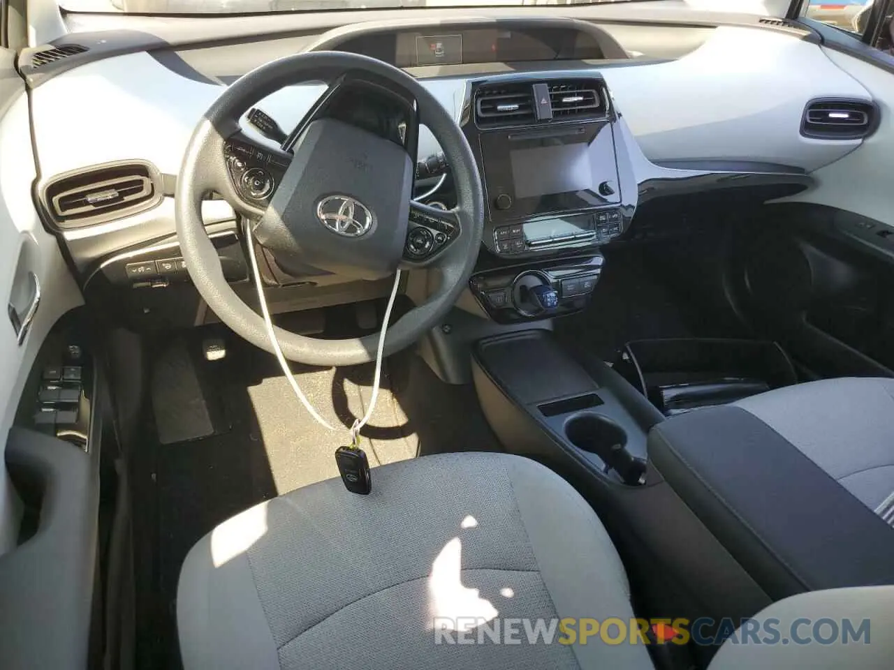 8 Photograph of a damaged car JTDL9RFU7K3002024 TOYOTA PRIUS 2019