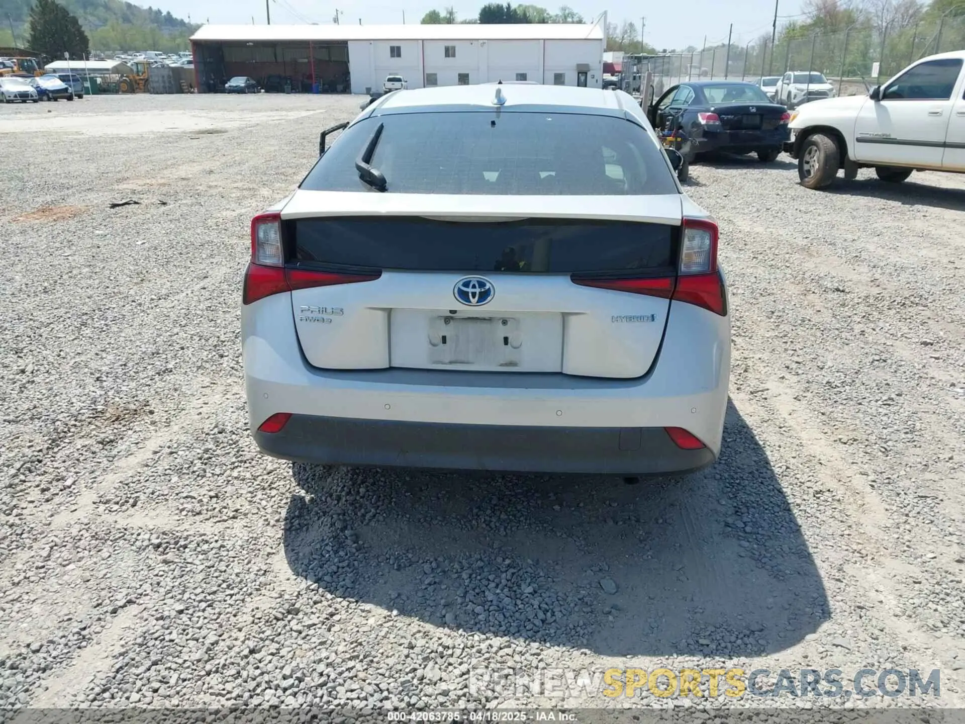 16 Photograph of a damaged car JTDL9RFU7K3005280 TOYOTA PRIUS 2019