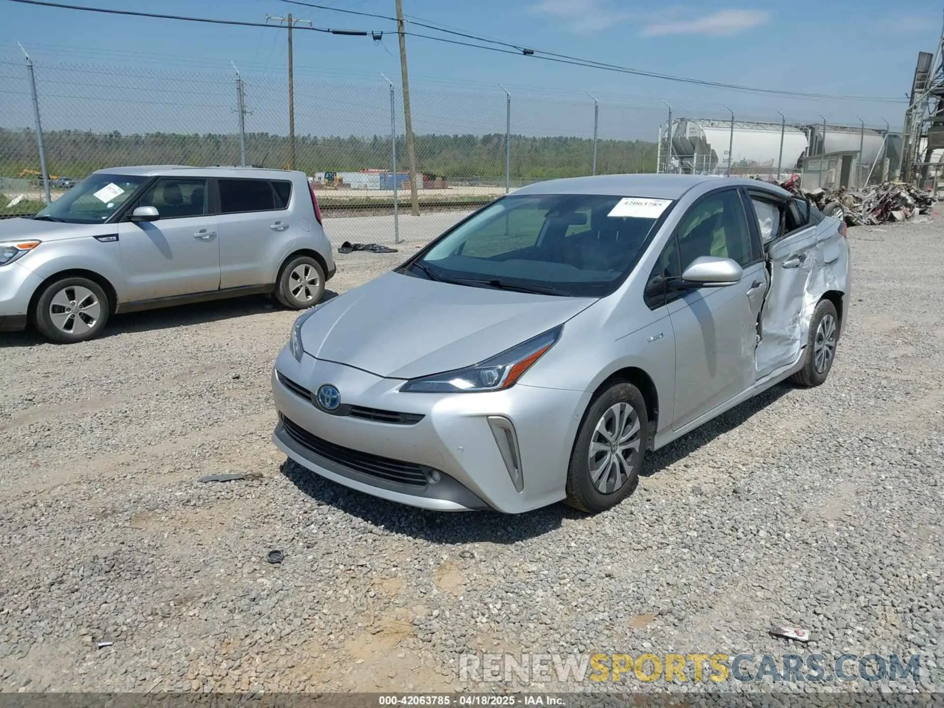 2 Photograph of a damaged car JTDL9RFU7K3005280 TOYOTA PRIUS 2019