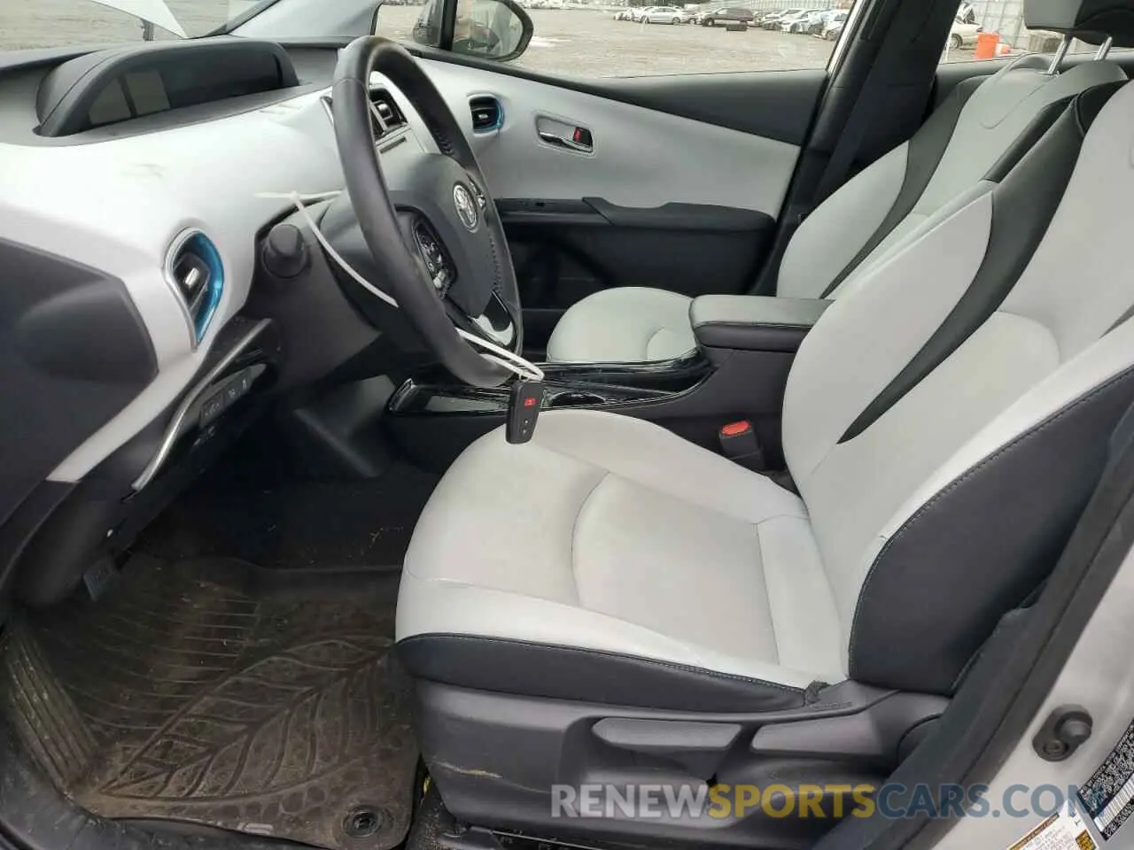 7 Photograph of a damaged car JTDL9RFU7K3007918 TOYOTA PRIUS 2019