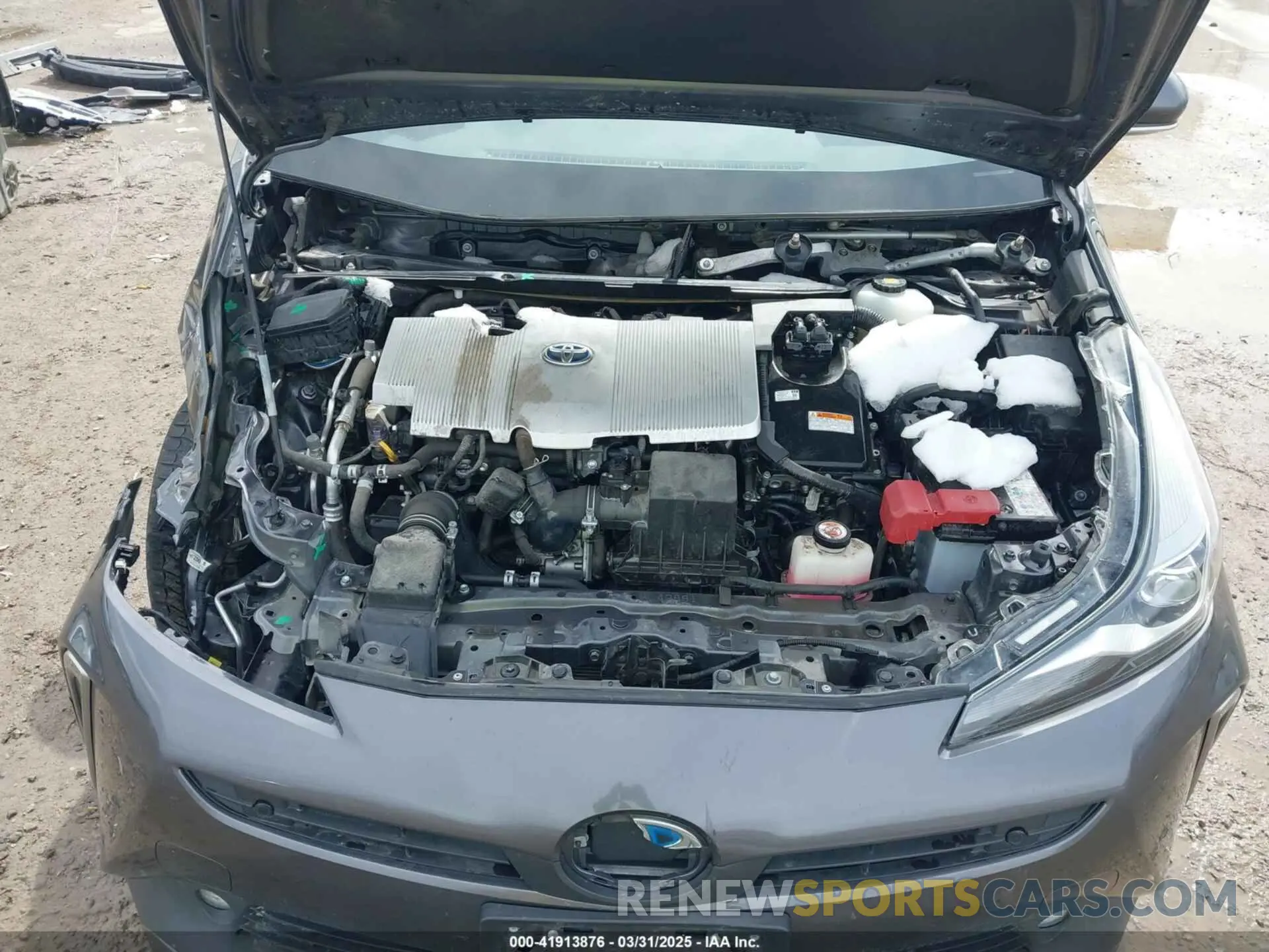10 Photograph of a damaged car JTDL9RFU8K3001612 TOYOTA PRIUS 2019
