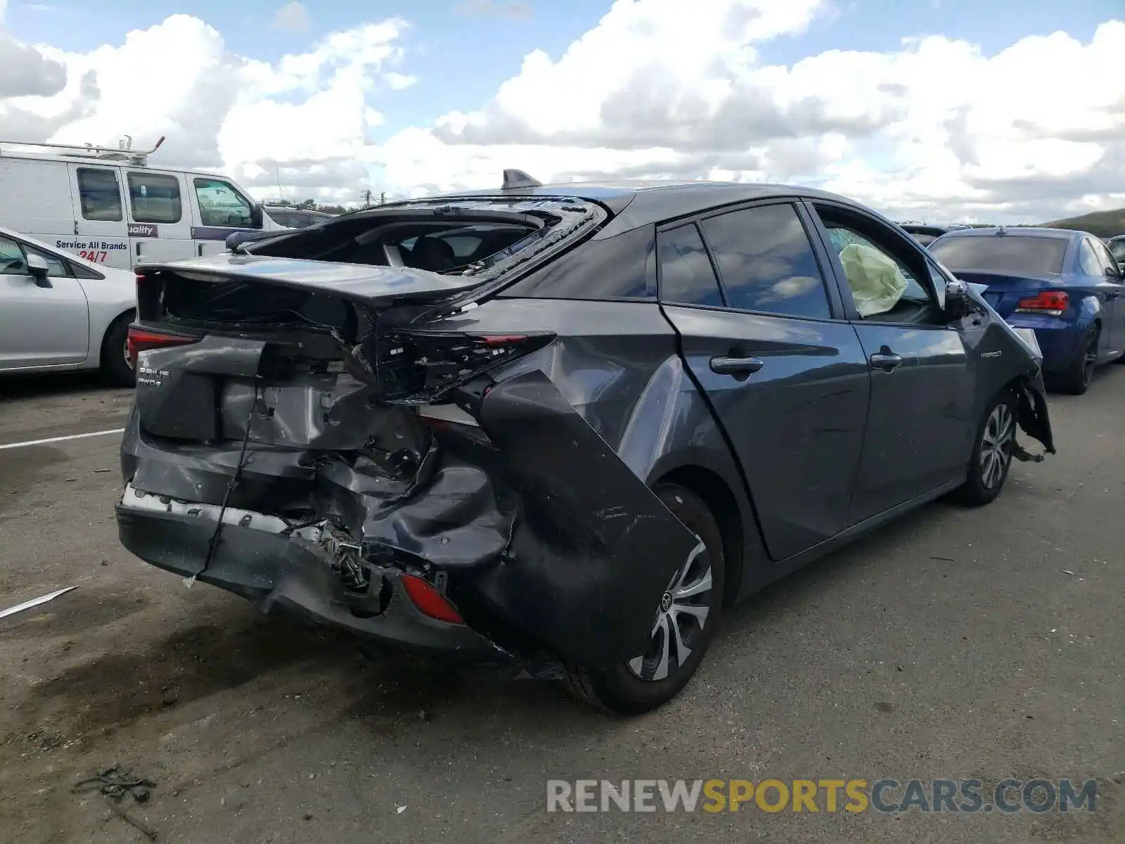 4 Photograph of a damaged car JTDL9RFU8K3007569 TOYOTA PRIUS 2019