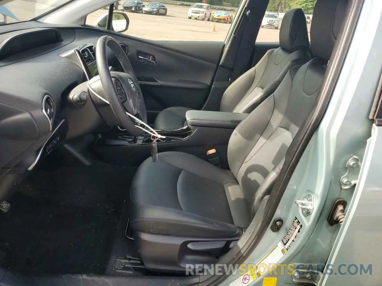 7 Photograph of a damaged car JTDL9RFU9K3005443 TOYOTA PRIUS 2019