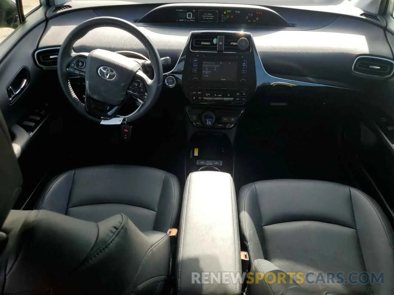 8 Photograph of a damaged car JTDL9RFU9K3005443 TOYOTA PRIUS 2019