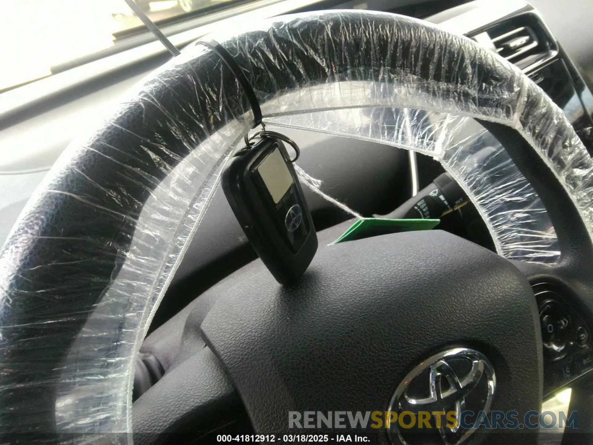 11 Photograph of a damaged car JTDL9RFU9K3009363 TOYOTA PRIUS 2019