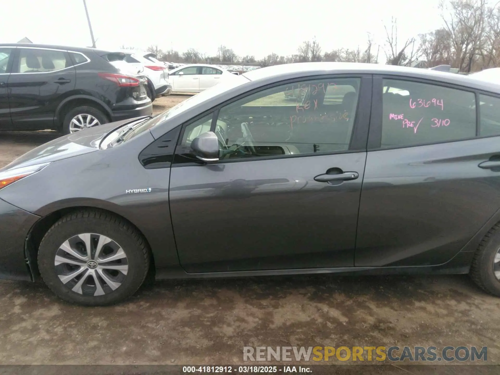 14 Photograph of a damaged car JTDL9RFU9K3009363 TOYOTA PRIUS 2019