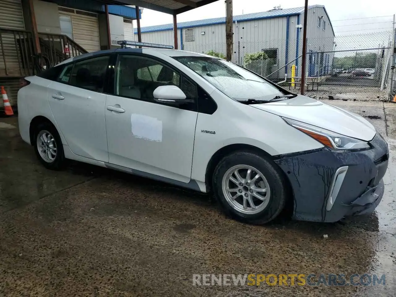 4 Photograph of a damaged car JTDL9RFUXK3004270 TOYOTA PRIUS 2019