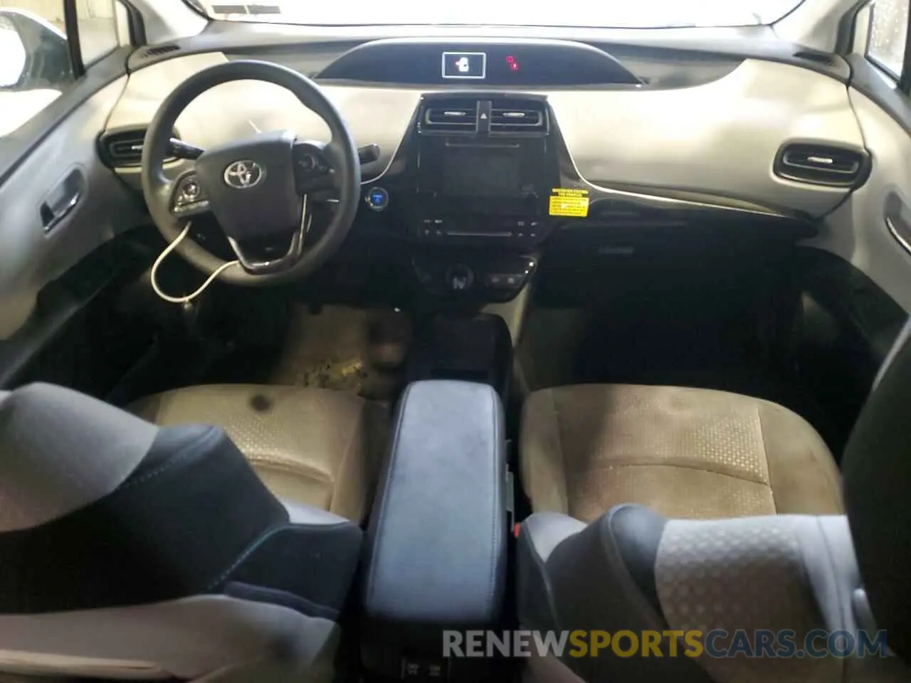 8 Photograph of a damaged car JTDL9RFUXK3004270 TOYOTA PRIUS 2019