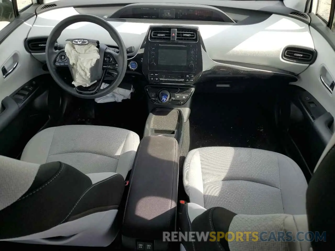 8 Photograph of a damaged car JTDL9RFUXK3004950 TOYOTA PRIUS 2019