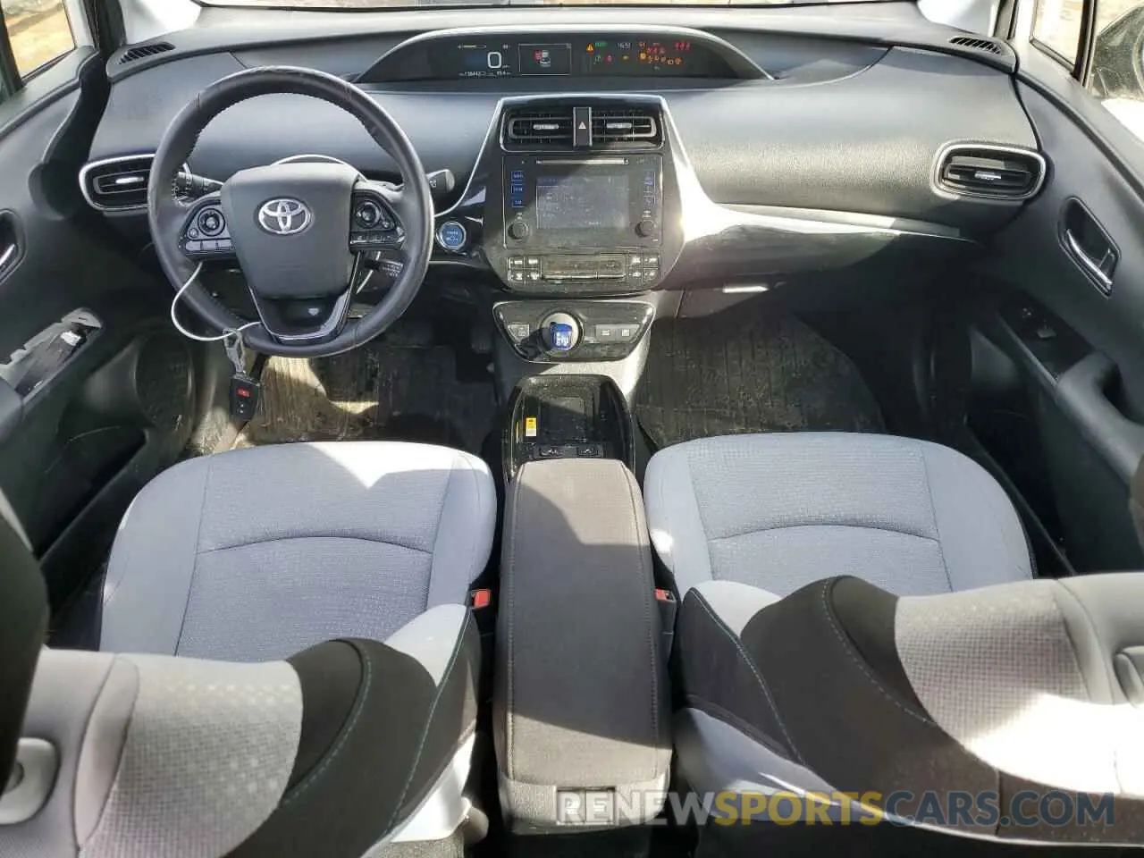 8 Photograph of a damaged car JTDL9RFUXK3006102 TOYOTA PRIUS 2019