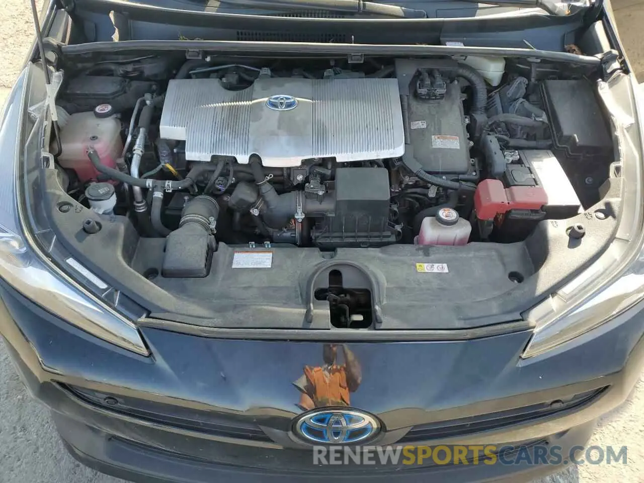 11 Photograph of a damaged car JTDL9RFUXK3006889 TOYOTA PRIUS 2019