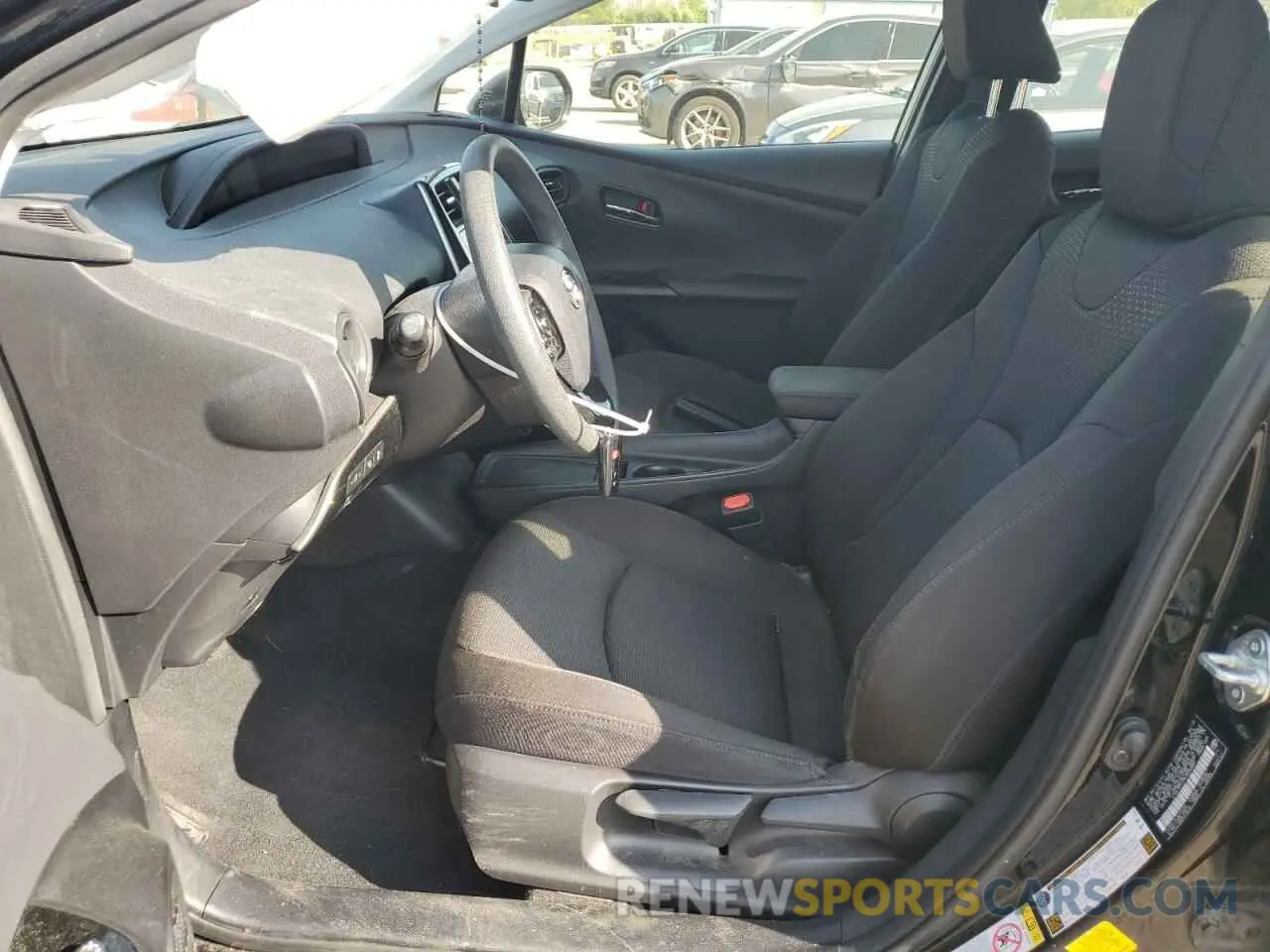 7 Photograph of a damaged car JTDL9RFUXK3006889 TOYOTA PRIUS 2019